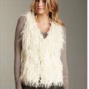 Romeo & Juliet Couture Faux Fur Shag Vest